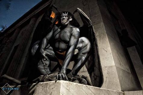 Wicked Cool Goliath Cosplay From Disney's GARGOYLES — GeekTyrant