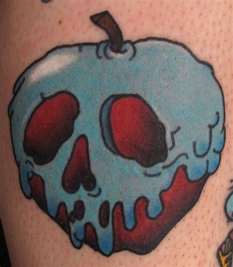 Snow White poison apple tattoo Leg Tattoos, Arm Tattoo, Tattoos And Piercings, Sleeve Tattoos ...