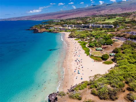 Oahu's Kailua Beach Park Awarded No. 1 Beach in U.S. by Dr. Beach - Hawaii Magazine