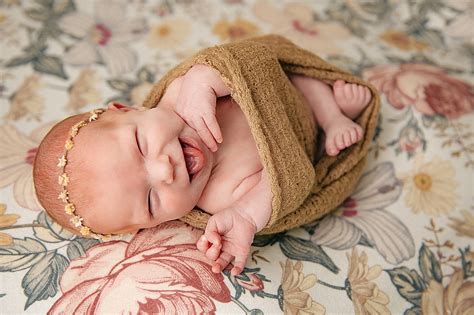 baby photo trends for 2023 | Annapolis Newborn Photography