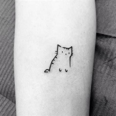 20 Minimalist Cat Tattoos for the Subtle Cat-Lover | Minimalist cat tattoo, Black cat tattoos ...