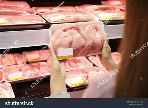 52,150 Butcher Chicken Images, Stock Photos & Vectors | Shutterstock
