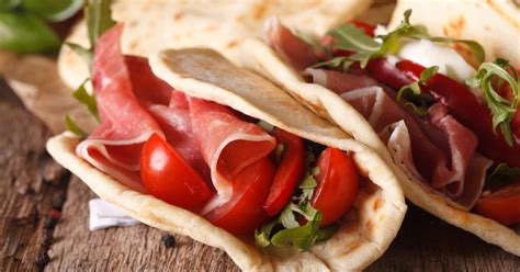 7 Piada Recipes to Walk and Eat With - Dailybreak