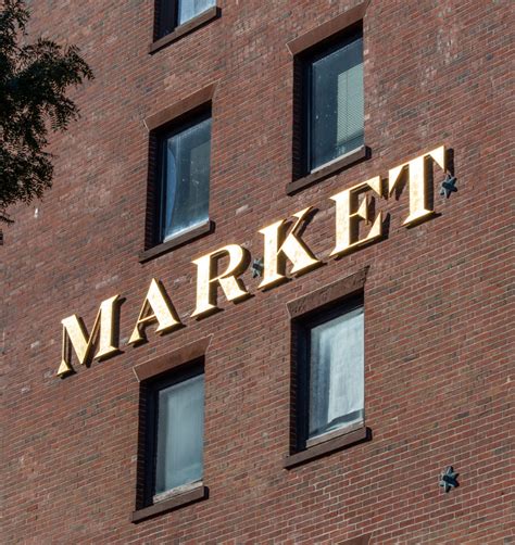 Building Signs Exterior