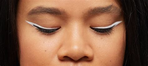 8 Stunning White Eyeliner Looks to Try - L’Oréal Paris