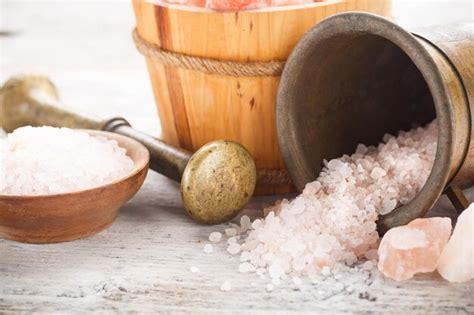 Premium Photo | Pink salt