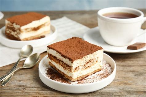 Copycat Olive Garden Tiramisu Recipe (2024)