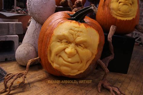 Pin by Scott Longpre on Ray Villafane & Others | Pumpkin carving, Pumpkin sculpting, Scary ...