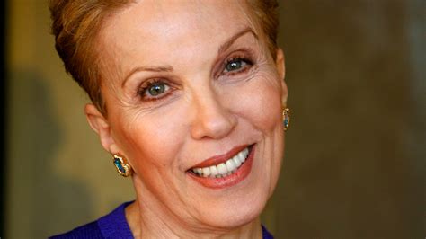 Dear Abby: Family front and center in rekindled relationship