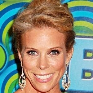 Cheryl Hines' Plastic Surgery - What We Know So Far - All Plastic Surgeries