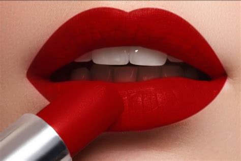 Top 10 Best Lipstick Brands and Colours in The World 2022