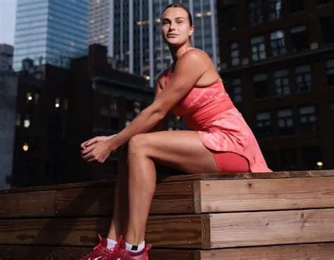 US Open: Aryna Sabalenka gets a custom Nike tennis dress!