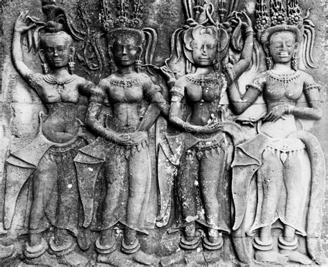 Apsara Carving, Angkor Wat, Stock Photo - Image of worship, apsara: 49364960