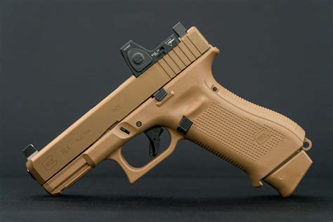 Custom Glock 19X w/ Trijicon RMR – NRC Industries