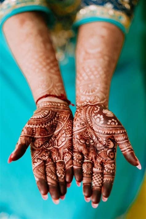 Close-up of Bridal Henna Tattoos · Free Stock Photo