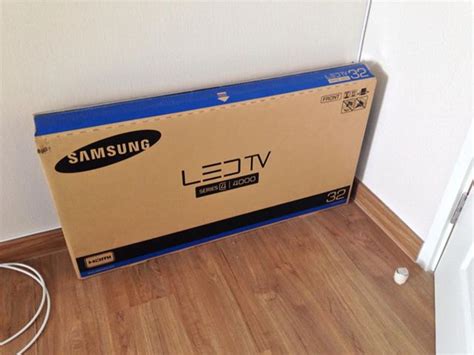 ขาย LED TV Samsung 32" ของใหม่ไม่แกะกล่อง 8500 - Pantip