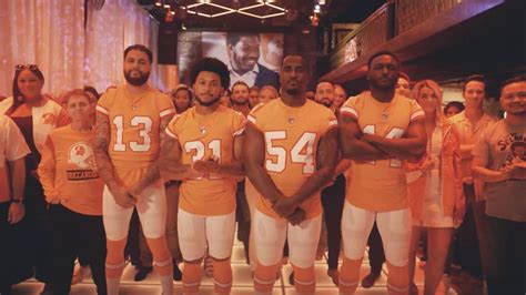 Tampa Bay Buccaneers Throwback Creamsicle Uniform Reveal (Orange and ...