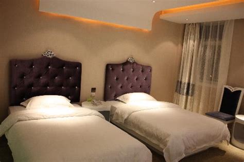 369 GAINIAN HOTEL - Prices & Reviews (Qujing, China)