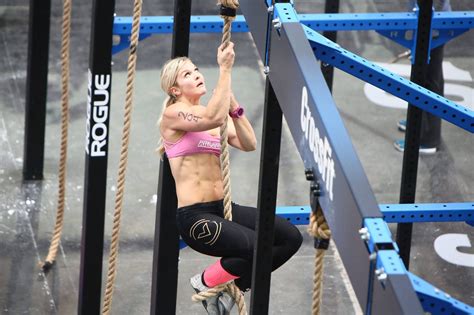 Brooke Ence CrossFit Games - California Regional | Crossfit, Brooke ence, Crossfit girls