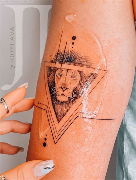Lion face tattoo – Artofit