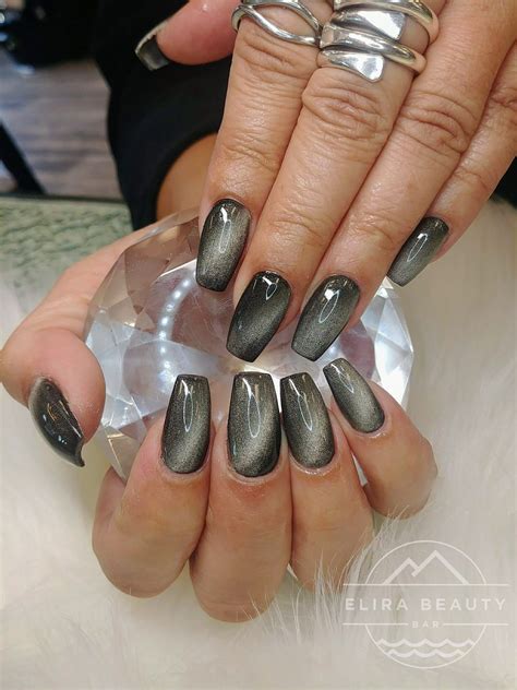 Grey Cat's Eye Nails | Cat eye nails polish, Cat eye nails, Multicolored nails