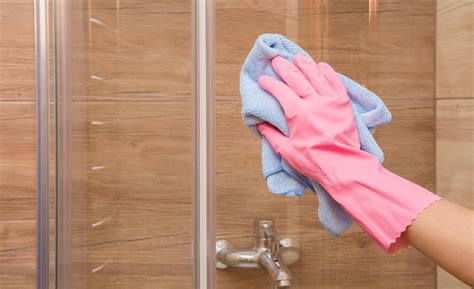 The Ultimate Guide to Cleaning Shower Glass Door