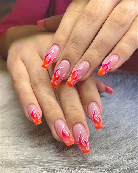 Flame Nail Art | Manicura de uñas, Uñas postizas de gel, Uñas de gel ...