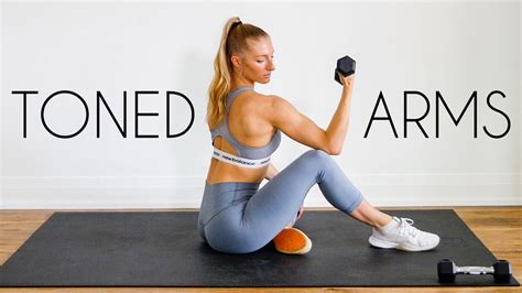 10 min TONED ARMS Workout (At Home Quick Burn) - YouTube