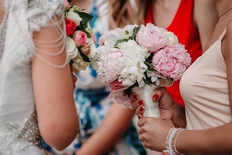 Image libre: jeunes filles, mariage, petite amie, femmes, bouquet de ...