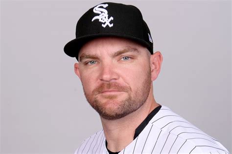 White Sox Pitcher Liam Hendriks Completes Cancer Treatment