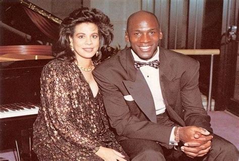 Michael Jordans Ex Wife Juanita Vanoy Bio Net Worth Kids Personal ...