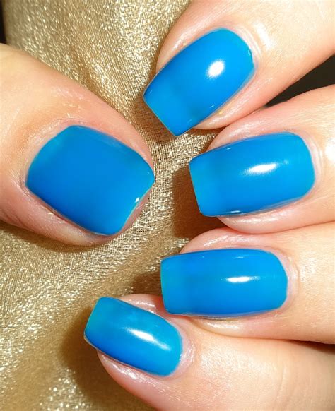 Wendy's Delights: Stargazer Neon Blue Nail Polish