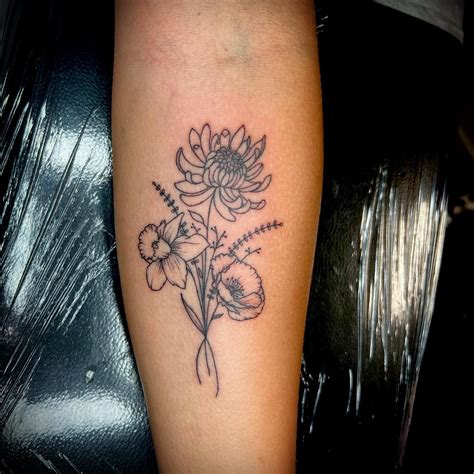 POPPY FLOWER TATTOOS: AN ACCURATE GUIDE TO THEIR MEANINGS