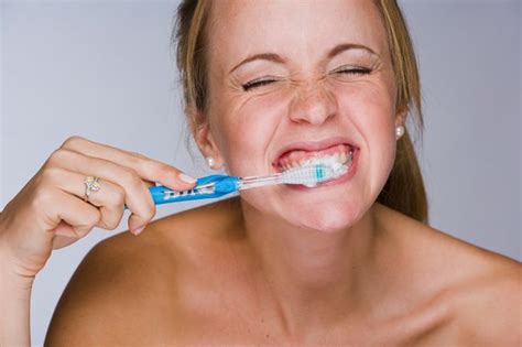 Scientists reveal perfect tooth brushing technique and it turns out you've been doing it wrong ...