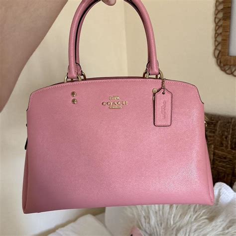 Coach Women's Pink Bag | Depop