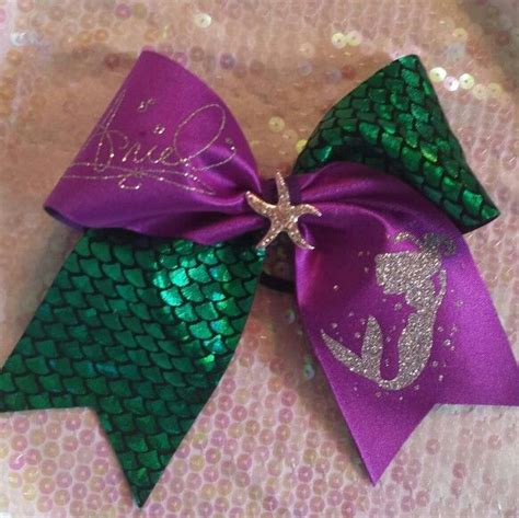 Adorable Disney signature bow for you little princess . Check out Wild for Bows facebook page ...