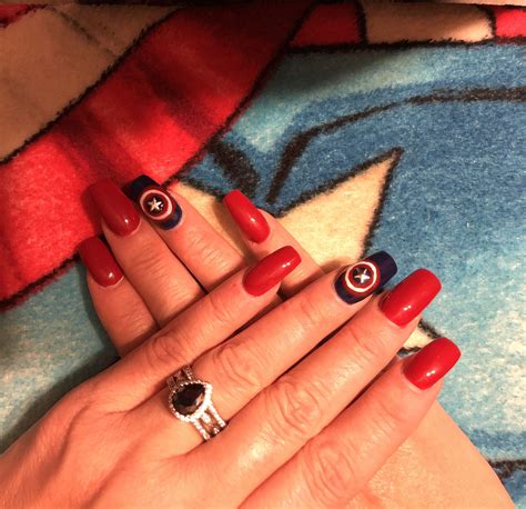 Captain America shield nails | French tip nails, Captain america nails, Nail tips