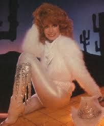 Dottie West biography, birth date, birth place and pictures