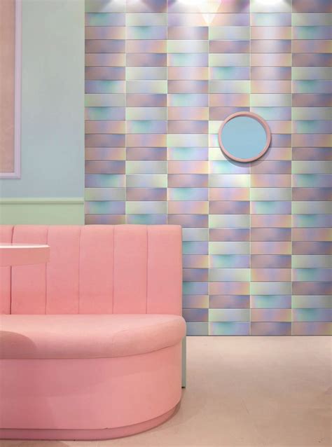 Iridescence Tiles for Stunning Interior Walls