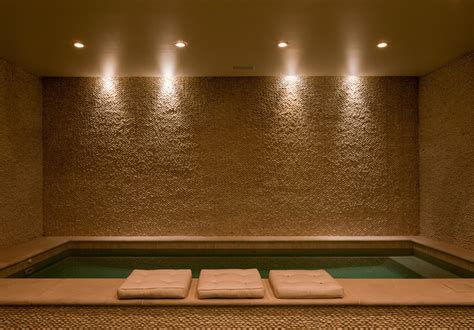 Standout Features: A Private Luxury At-Home Spa