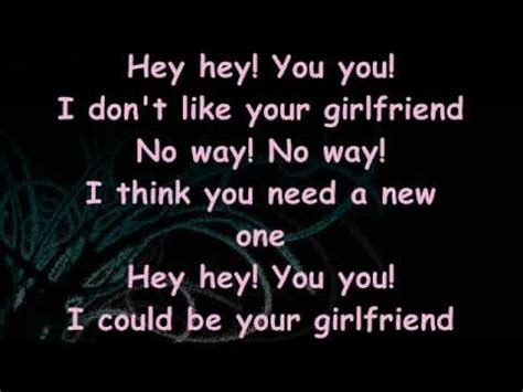 Avril Lavigne - Girlfriend [Lyrics] - YouTube