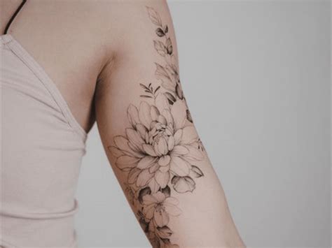 Cute Arm Tattoos For Women We're Obsessed With - Society19 | Arm tattoos for women, Tattoos for ...