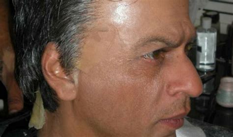 Shah Rukh Khan goes bald! Viral WhatsApp message has pic of SRK as an ...