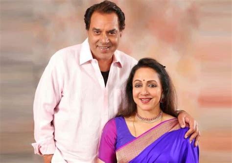 Why Hema Malini Does not stays with Dharmendra? Actress breaks her silence