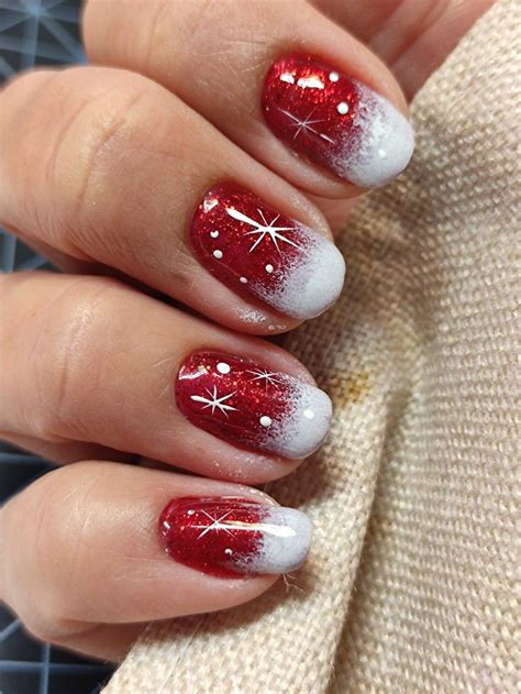 Red Glitter Christmas Nail art | Gel nails, Nail art, Winter nails