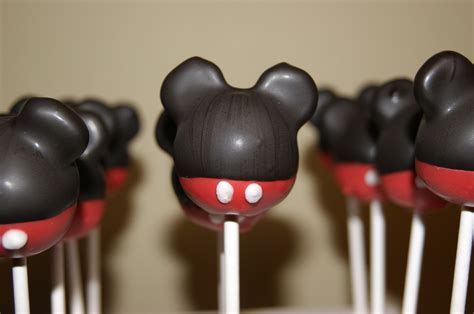 Mickey Mouse Cake Pops - CakeCentral.com