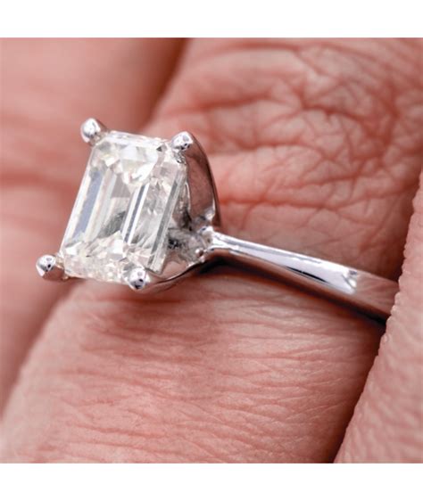 Certified 0.91 carat Emerald Cut Diamond Solitaire Engagement Ring
