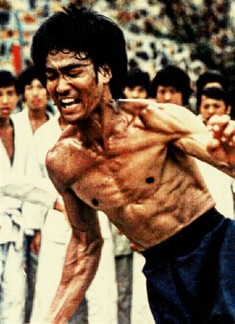 My Dad Always Said . . . He Had Muscles in his Spit . . . ! Bruce Lee ...