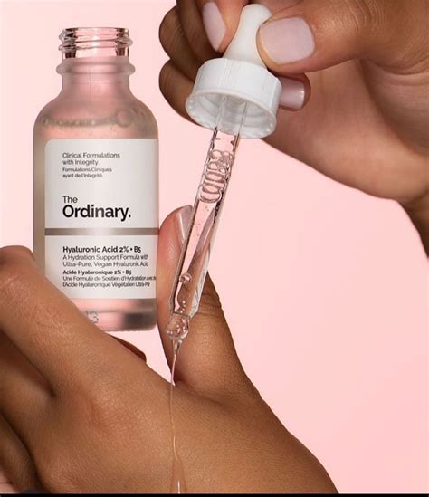 THE ORDINARY HYALURONIC ACID 2% + B5 30ML