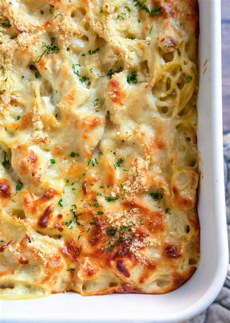 This Chicken Tetrazzini Casserole is a creamy, chicken pasta dish that’s perfect f… | Chicken ...